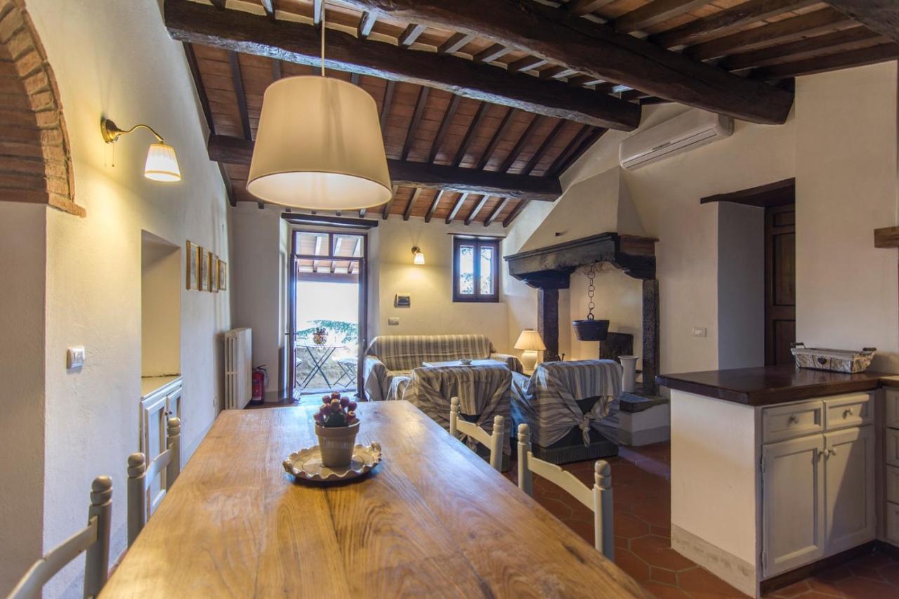 ホテル Borgo Solamore コルトーナ エクステリア 写真
